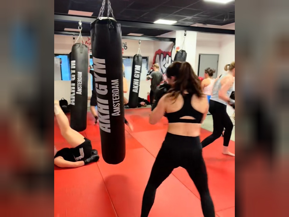 Bag training at AKHI Gym in Amsterdam-Oost
